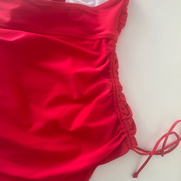 Sexy one Piece Woman’s Swimwear Bathing Suit - MAKE OFFER - Picture 7 of 9